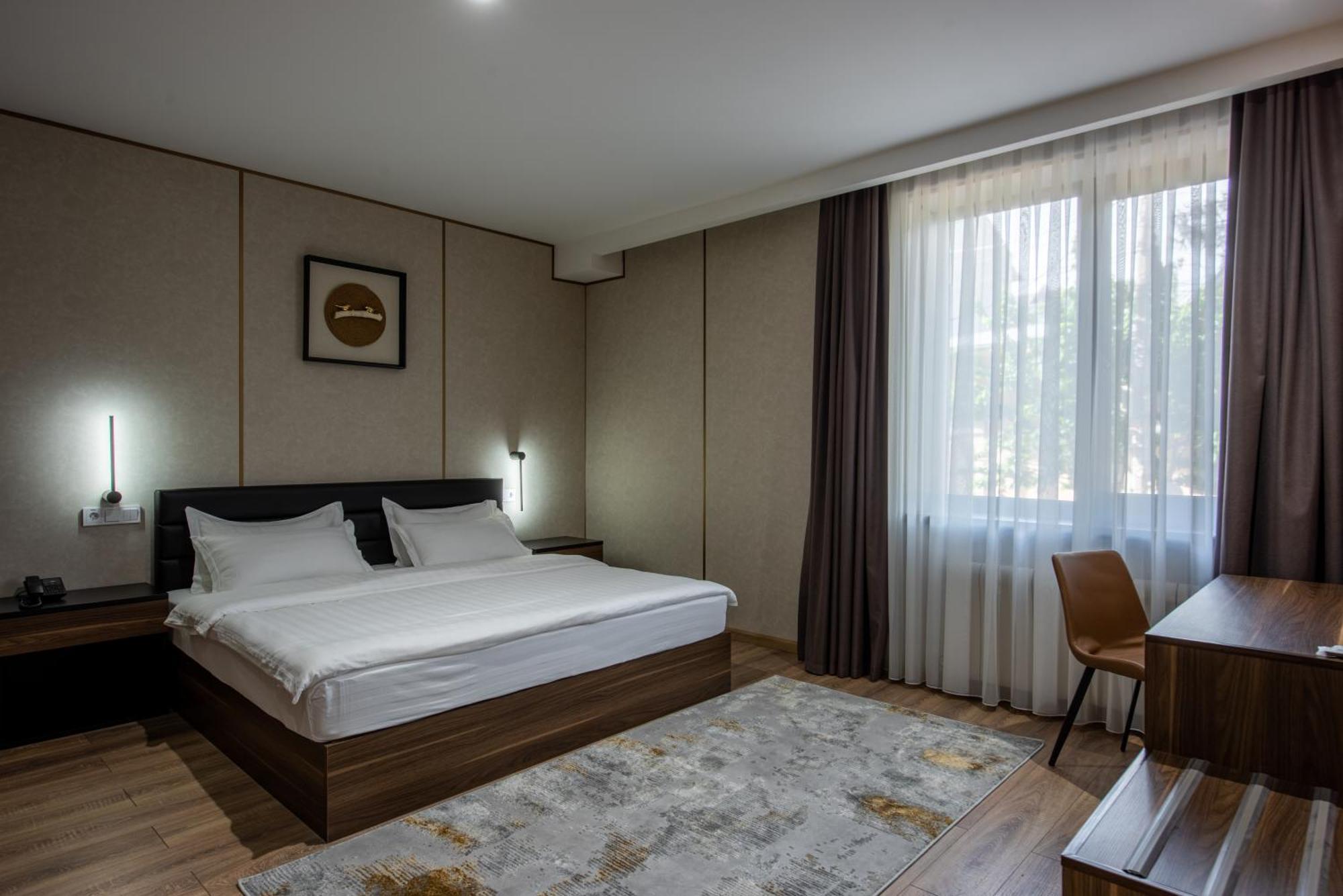 Silk Road Premium Hotel Tashkent Exterior foto